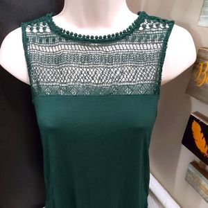 forest green H&m top . Size xs